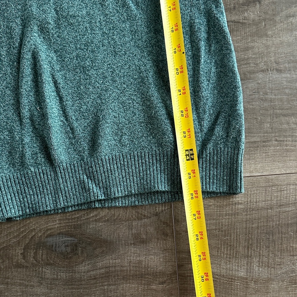 Express NWT Women's Heathered Teal Crew Neck Sweater - Picture 4 of 4